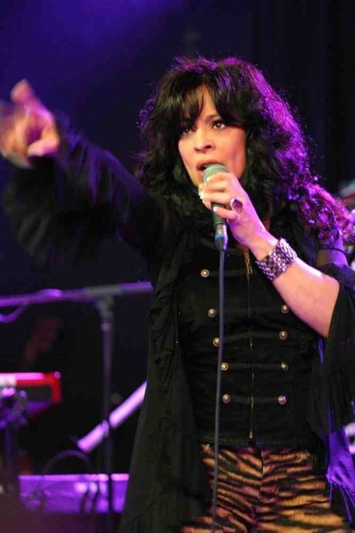 patti-russo-gettothefront-birmingham-review3